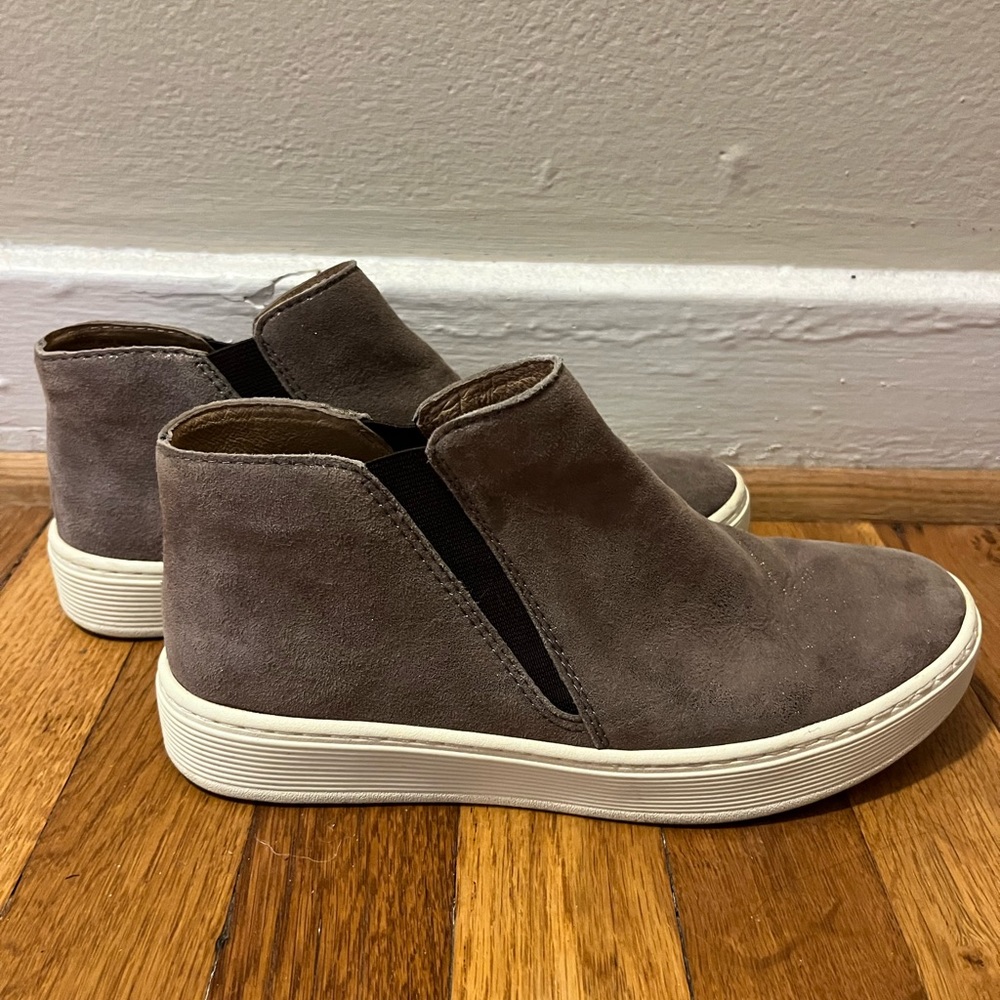 Sofft Sneakers